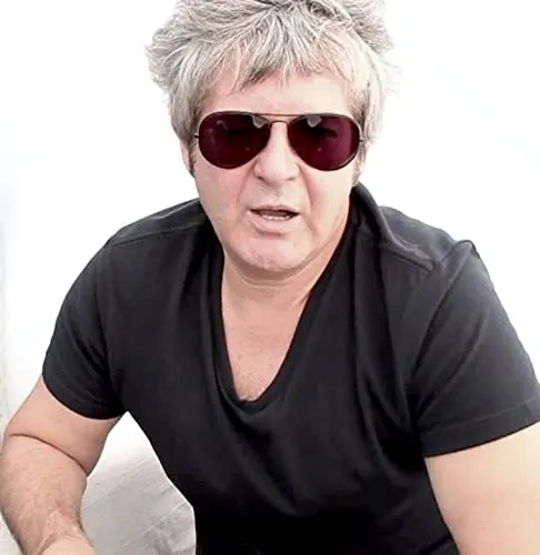 Clem Burke