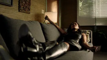 E11.Stewardess Interruptus