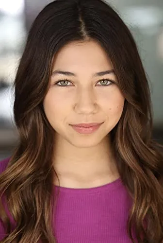 Elle Gluck