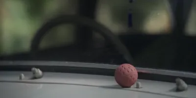 E3
