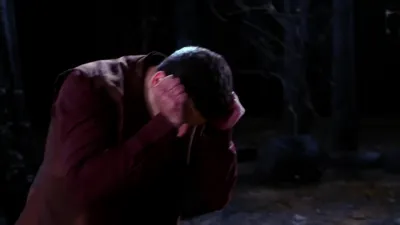 E143