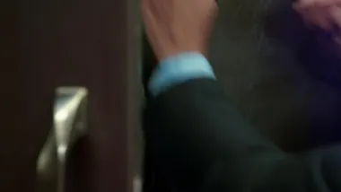 E298