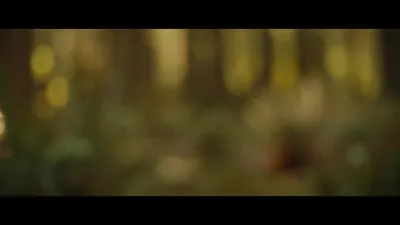 E8