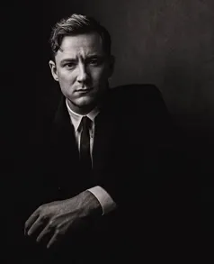 Lewis Pullman