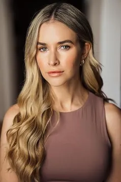 Alexandra Jones