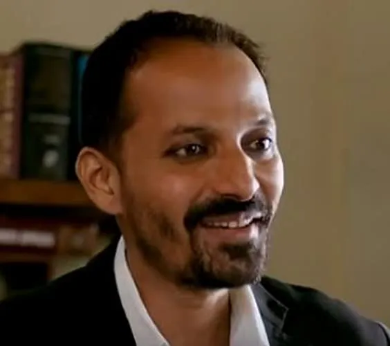 Faiz Khan