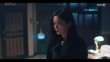 E5.Mother & Daughter